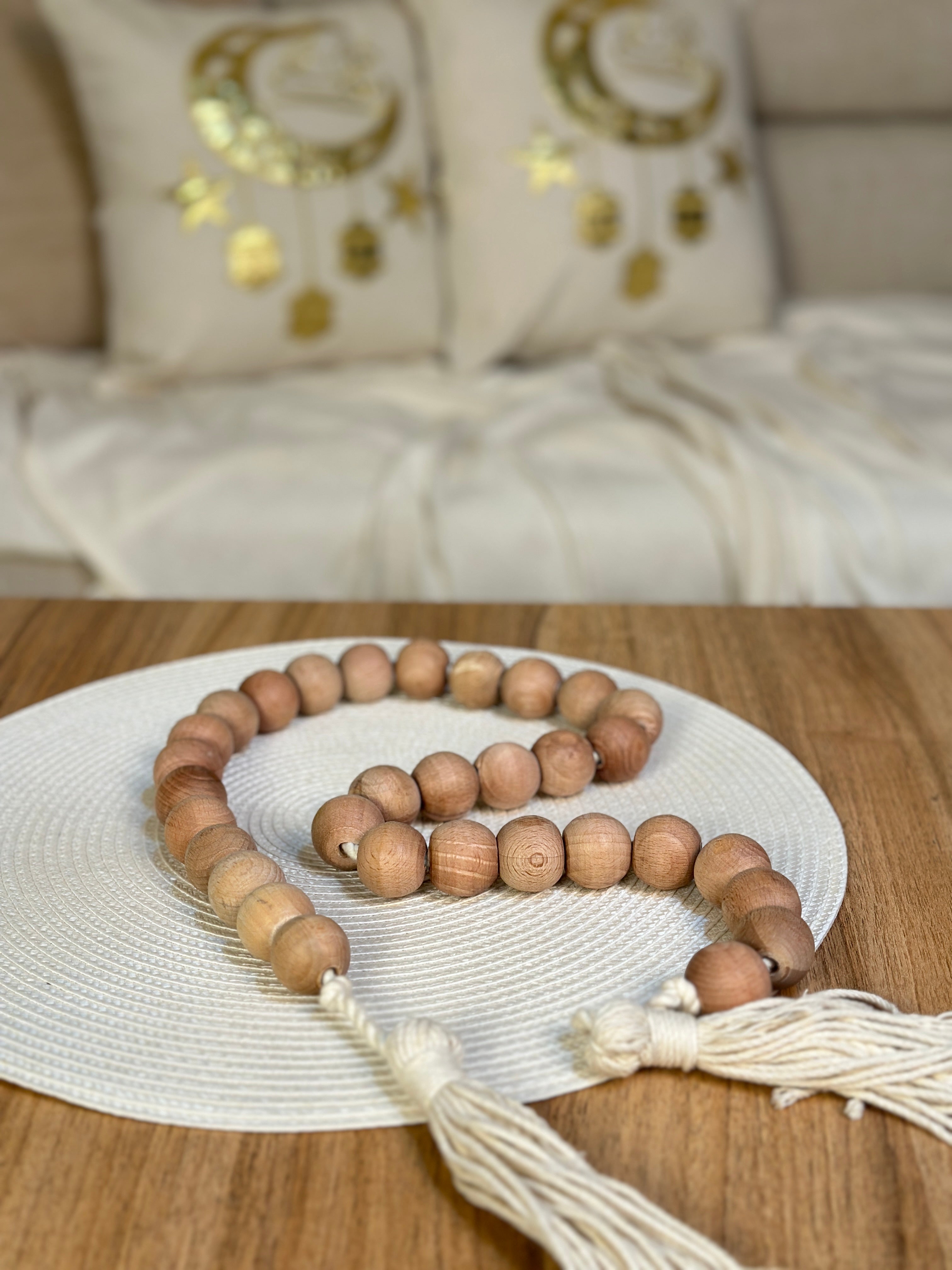 سبحة ديكور خرزة كبيرة خشب زان