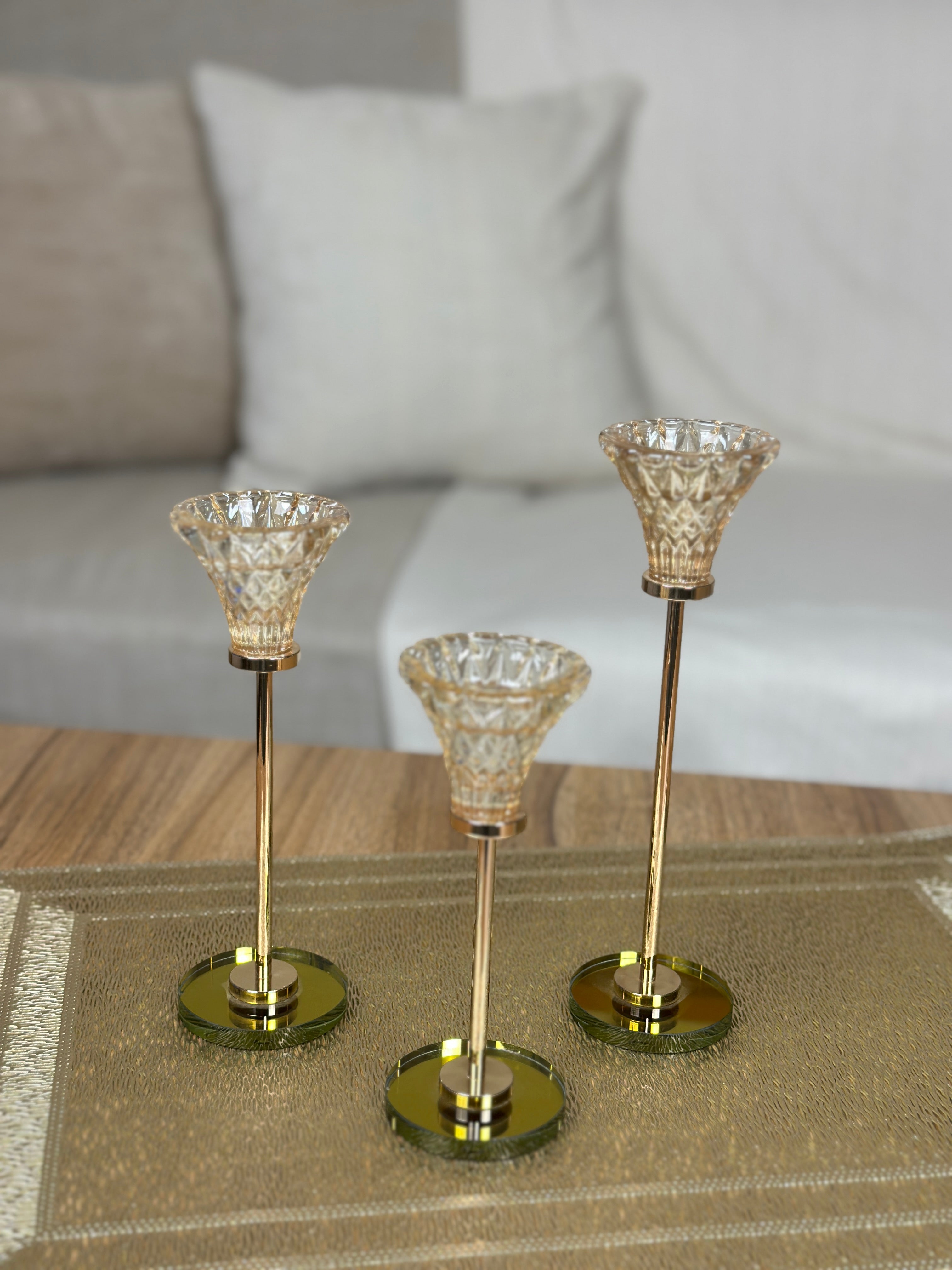 طقم شمعدان كريستال