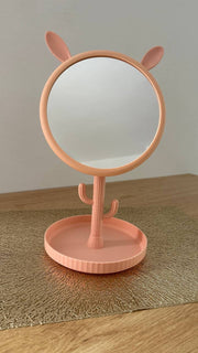 مرايا وحامل اكسسوار