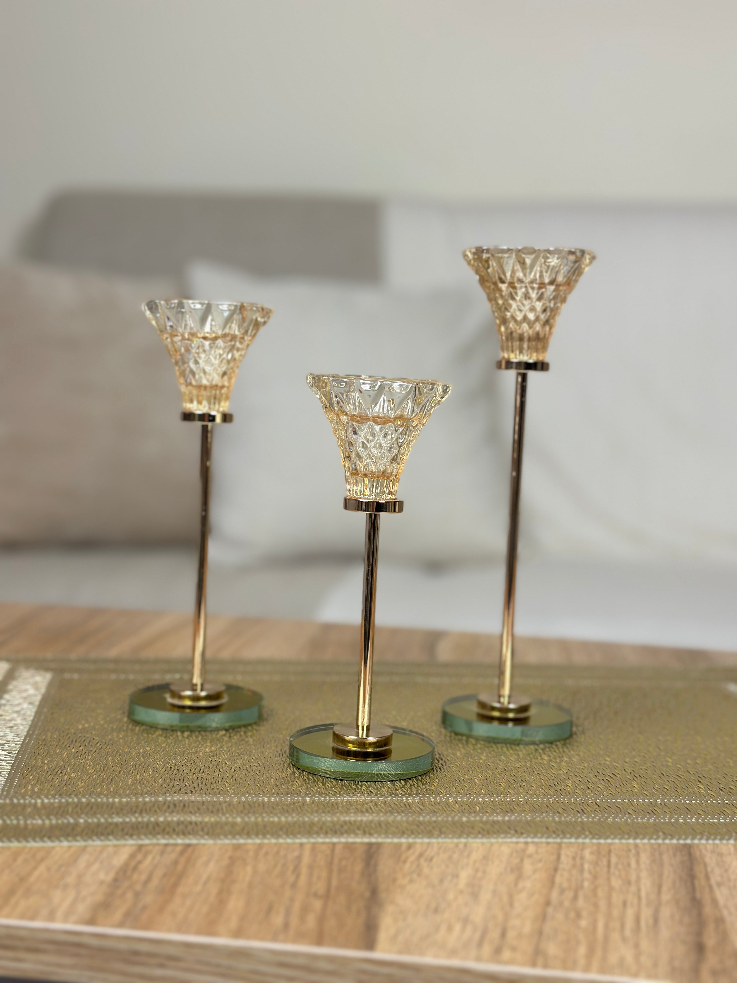 طقم شمعدان كريستال