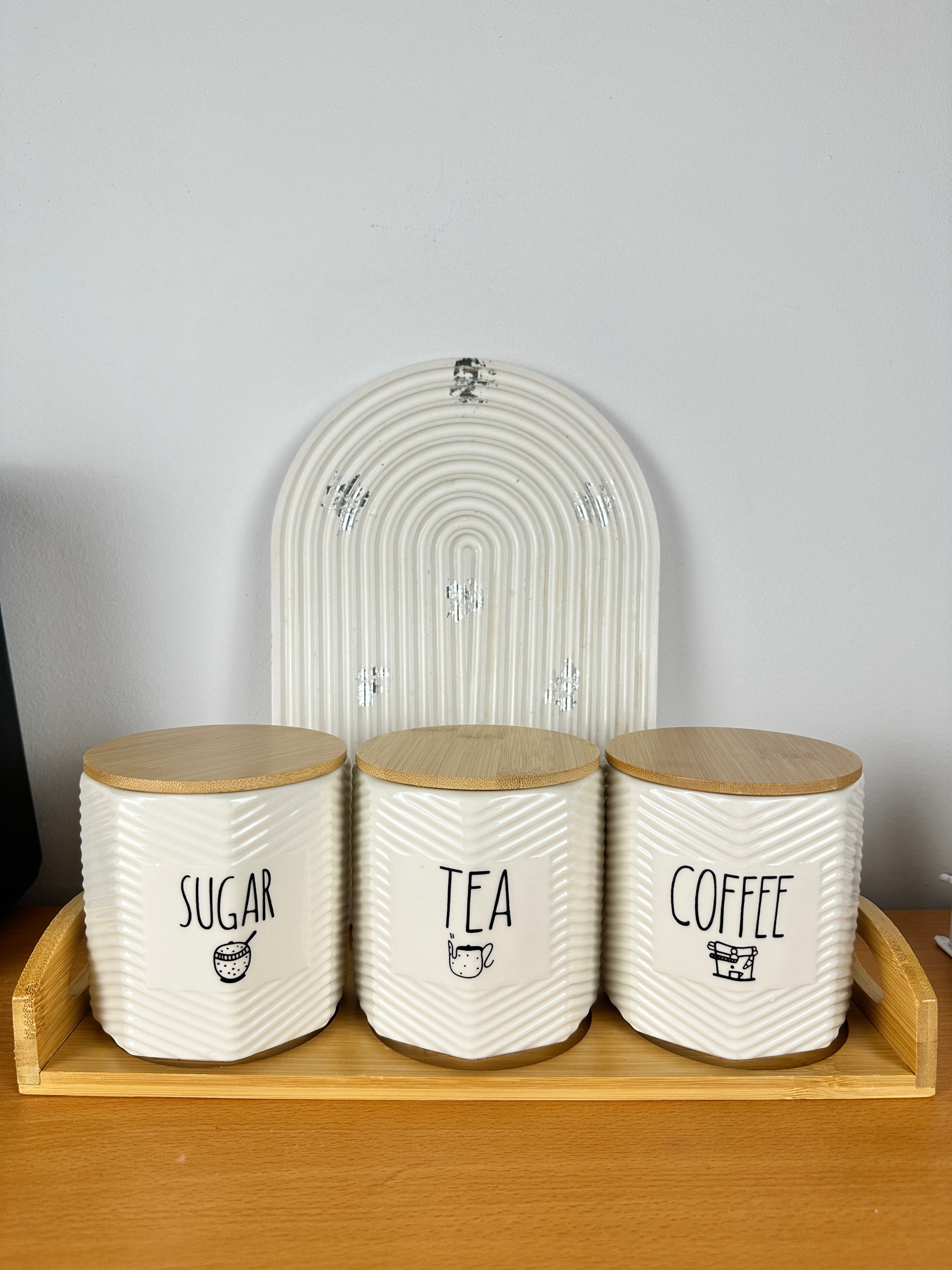 طقم مضلع ابيض  Coffee & Tea