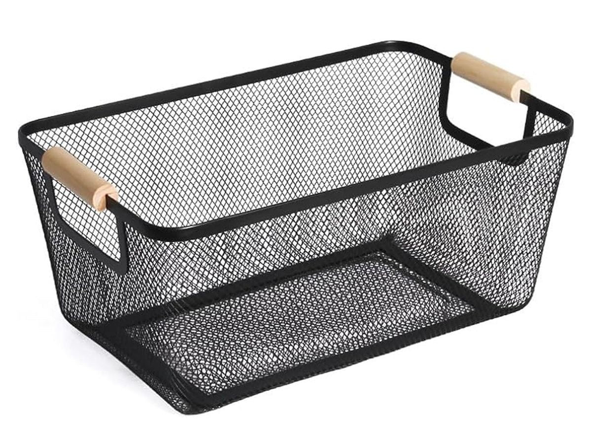 منظم اسود كبير