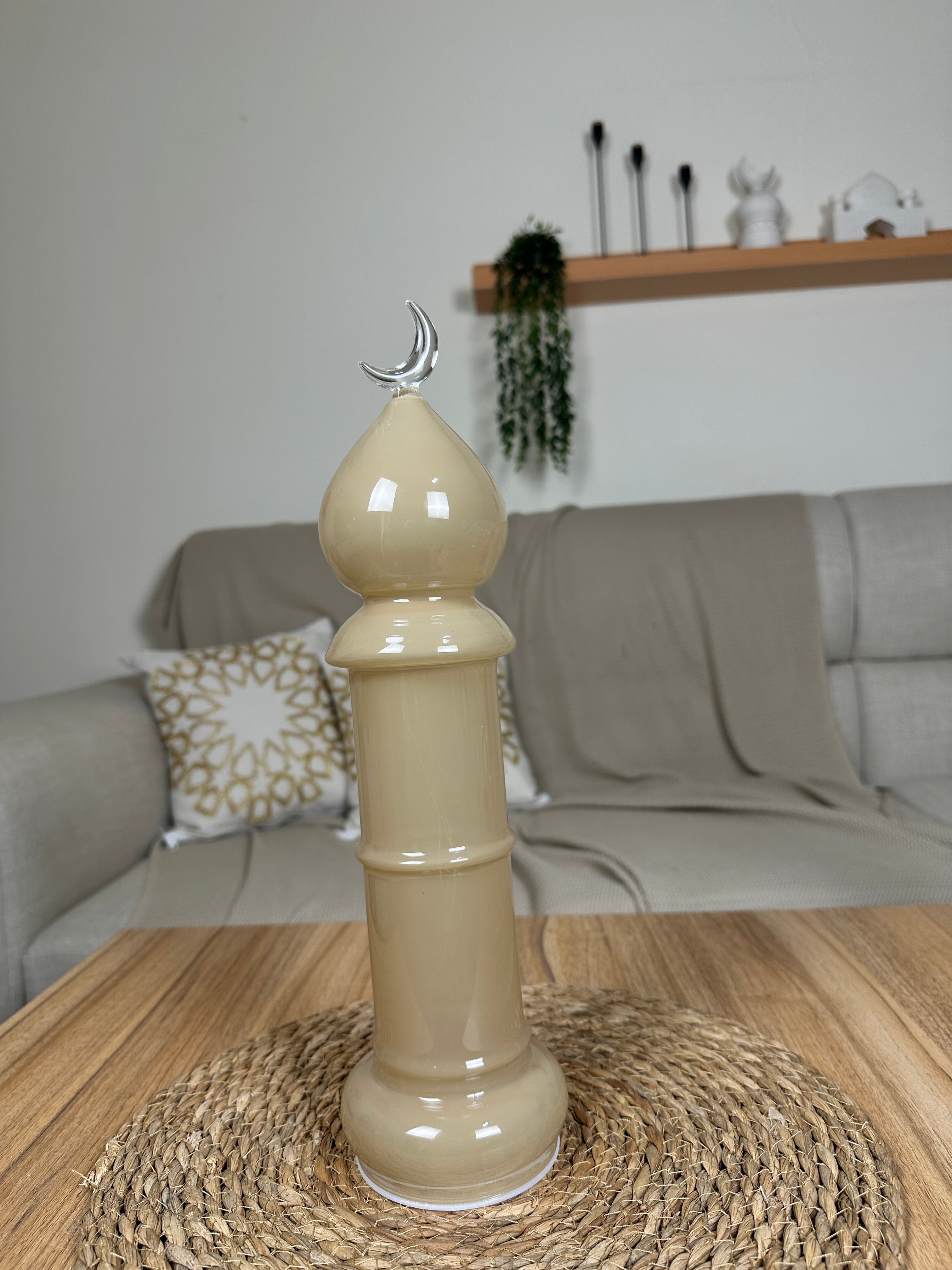 منارة هلال زجاج كبير