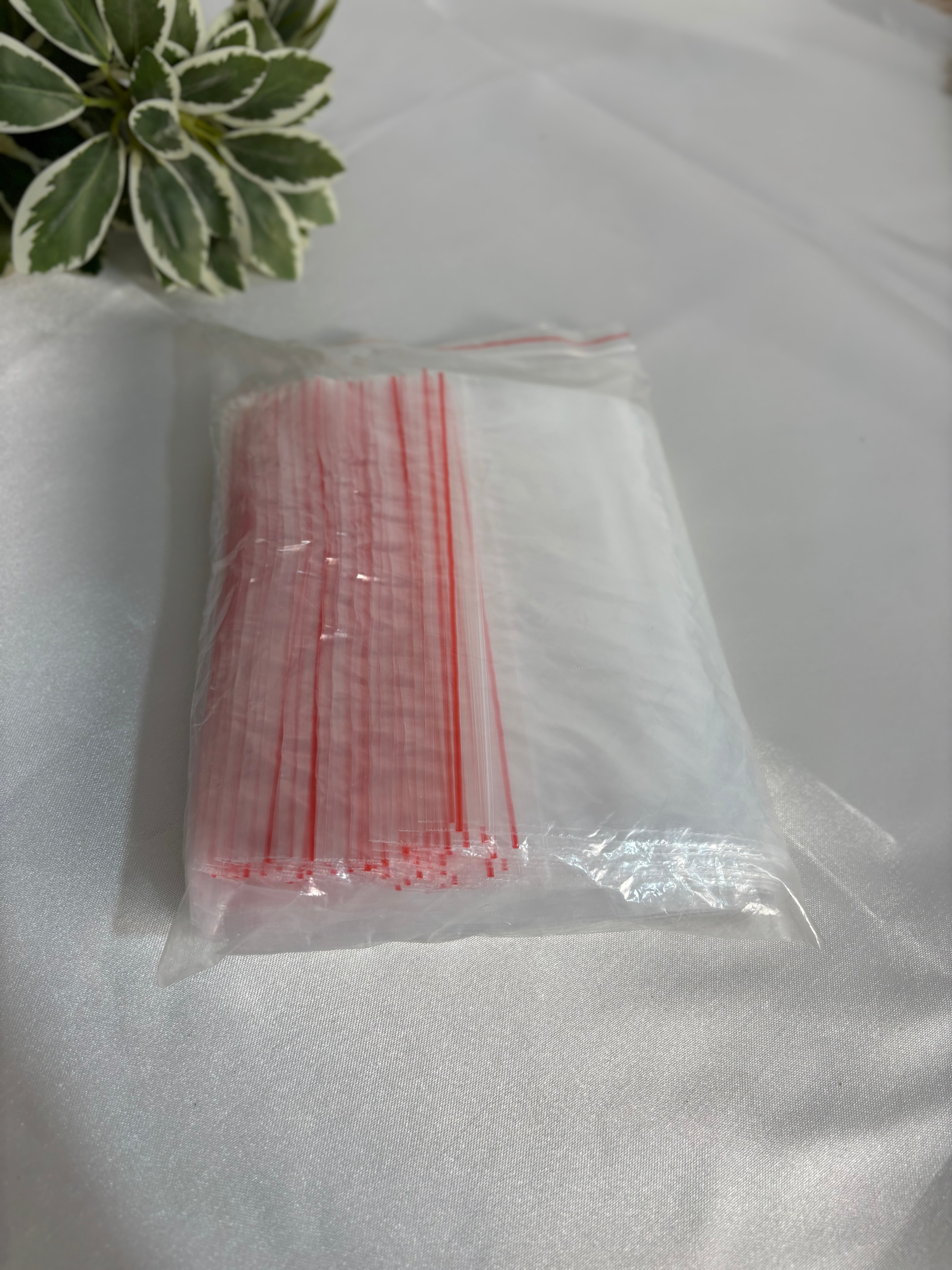 اكياس تخزين + مجموعتين اكياس استريتش (gift)