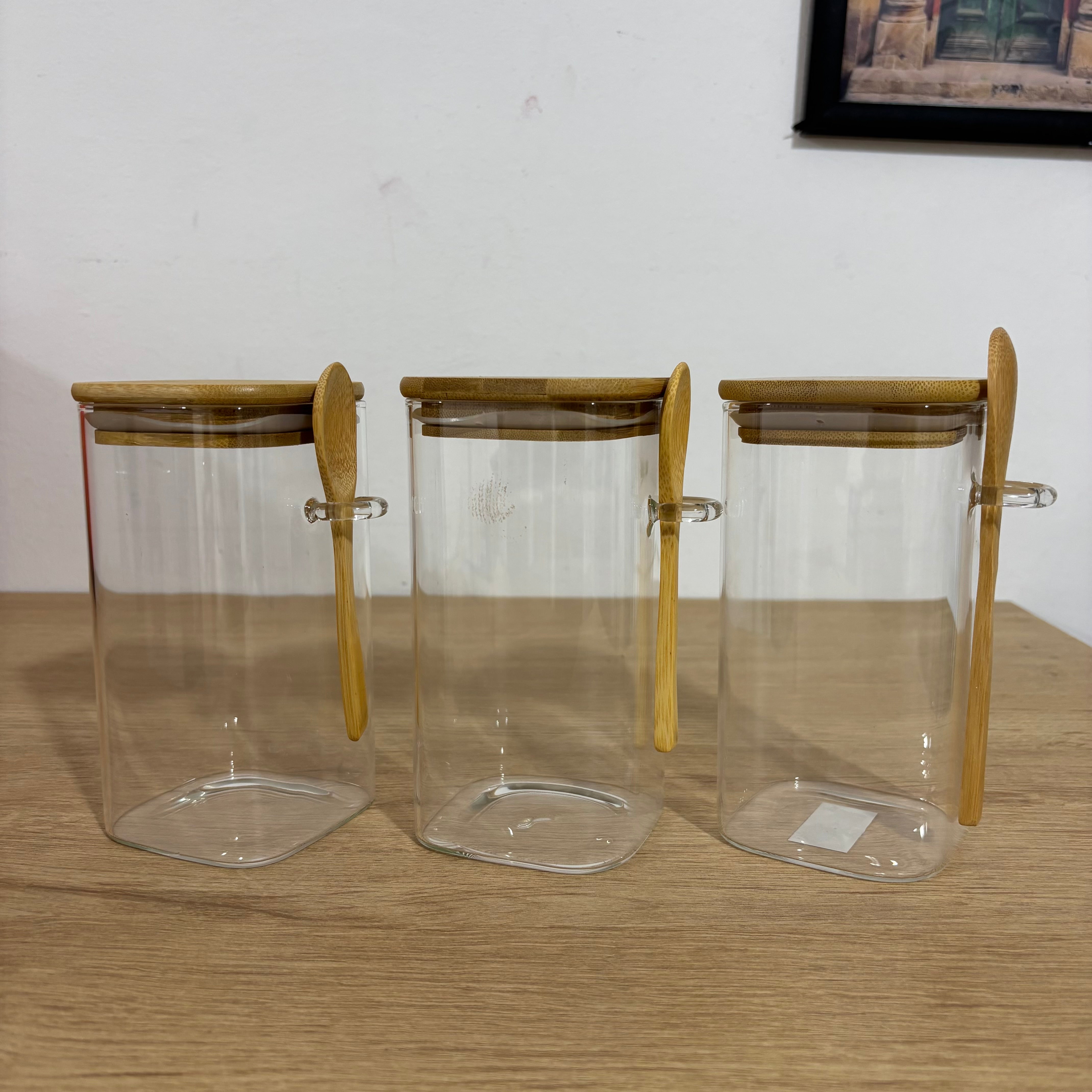 Glass jars with wooden lid (3 pieces)