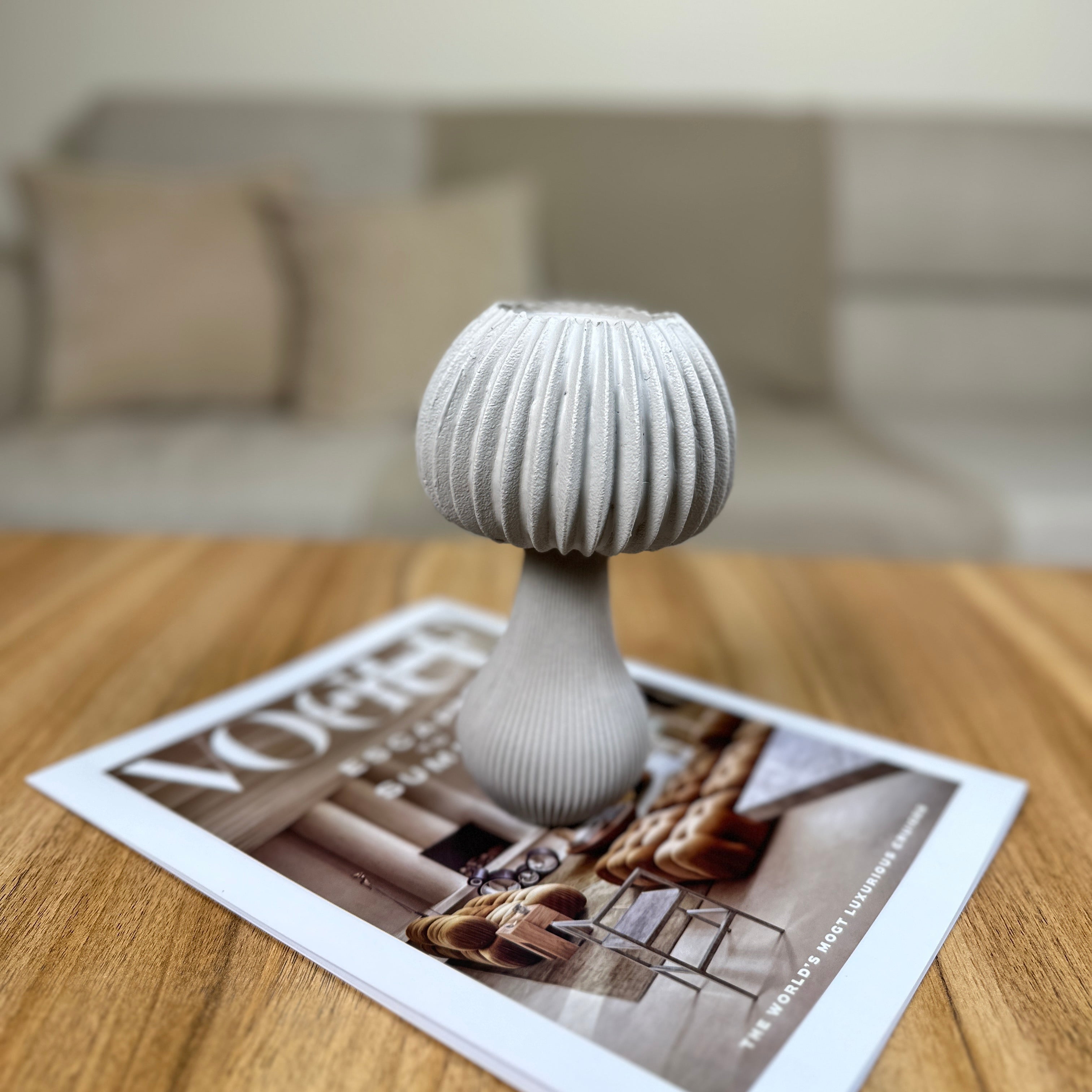Vase1002