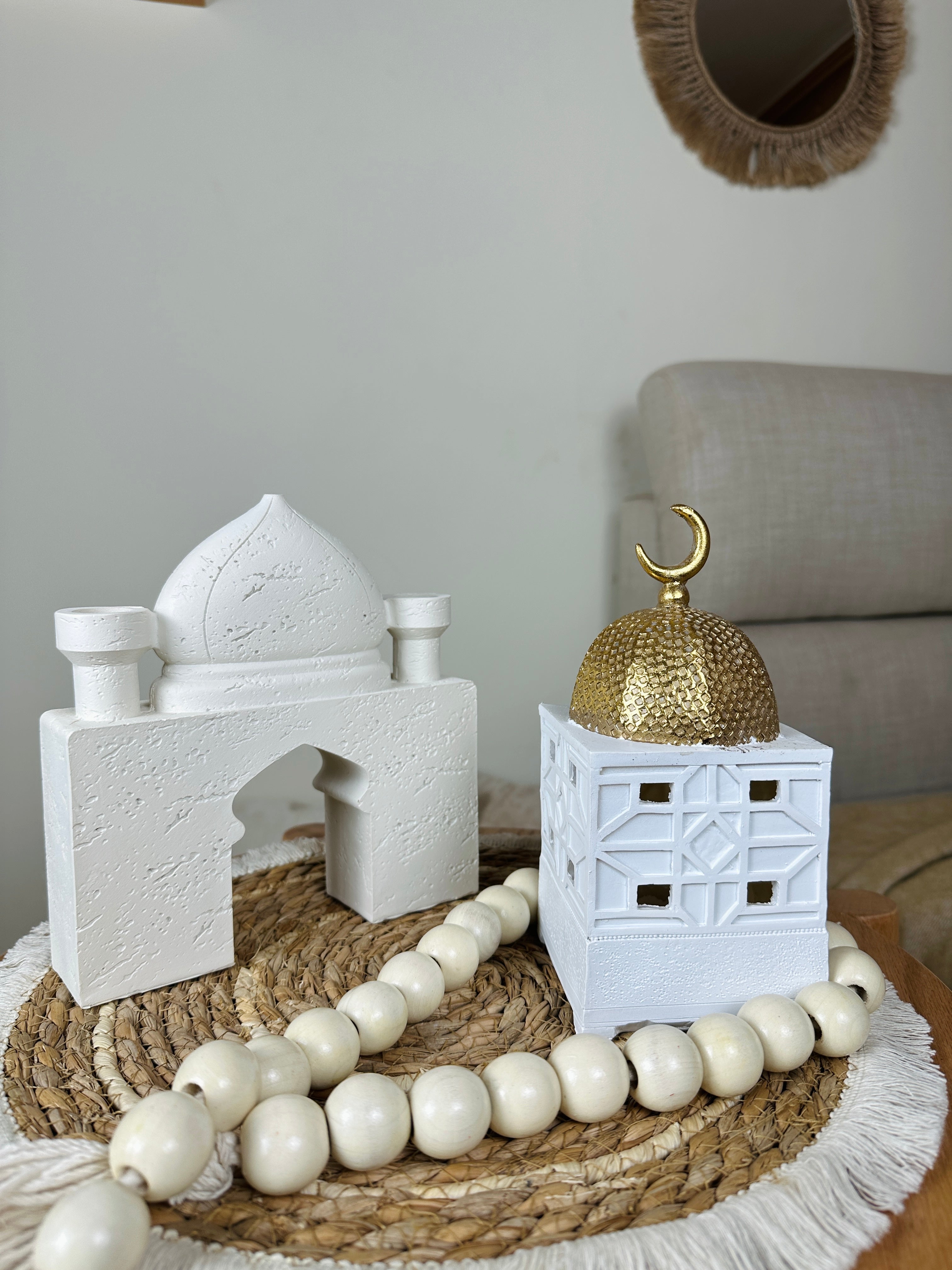 ديكور ريزن ابيض