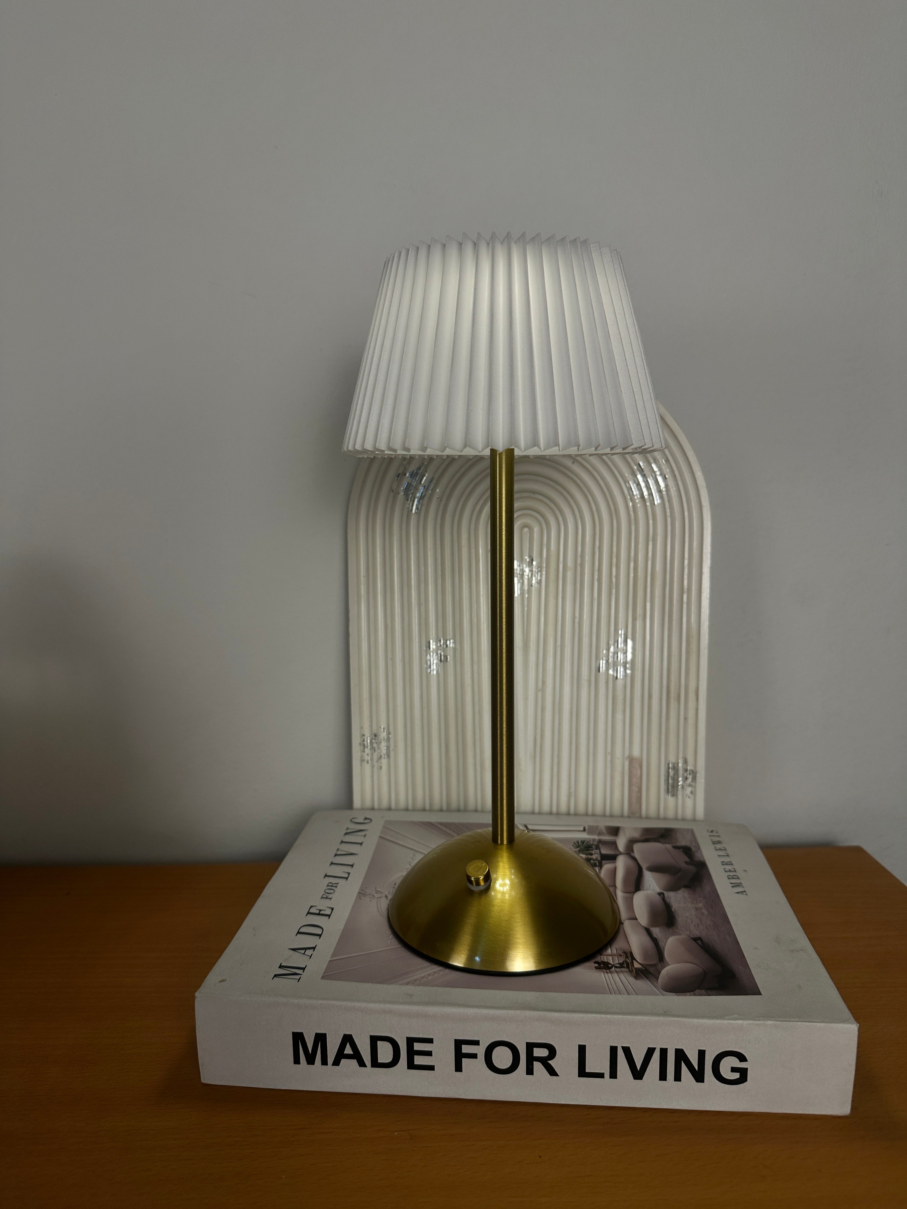 اباجورة تاتش