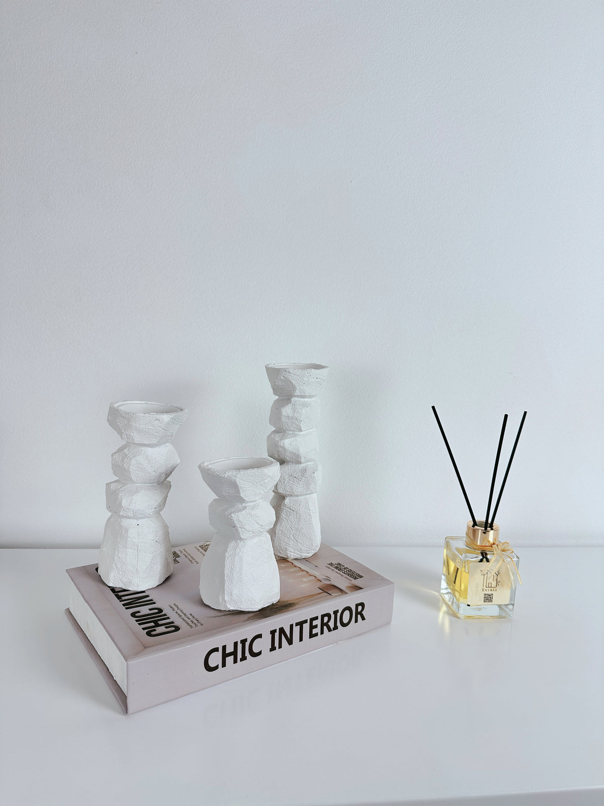 Resin Candle Holder Set