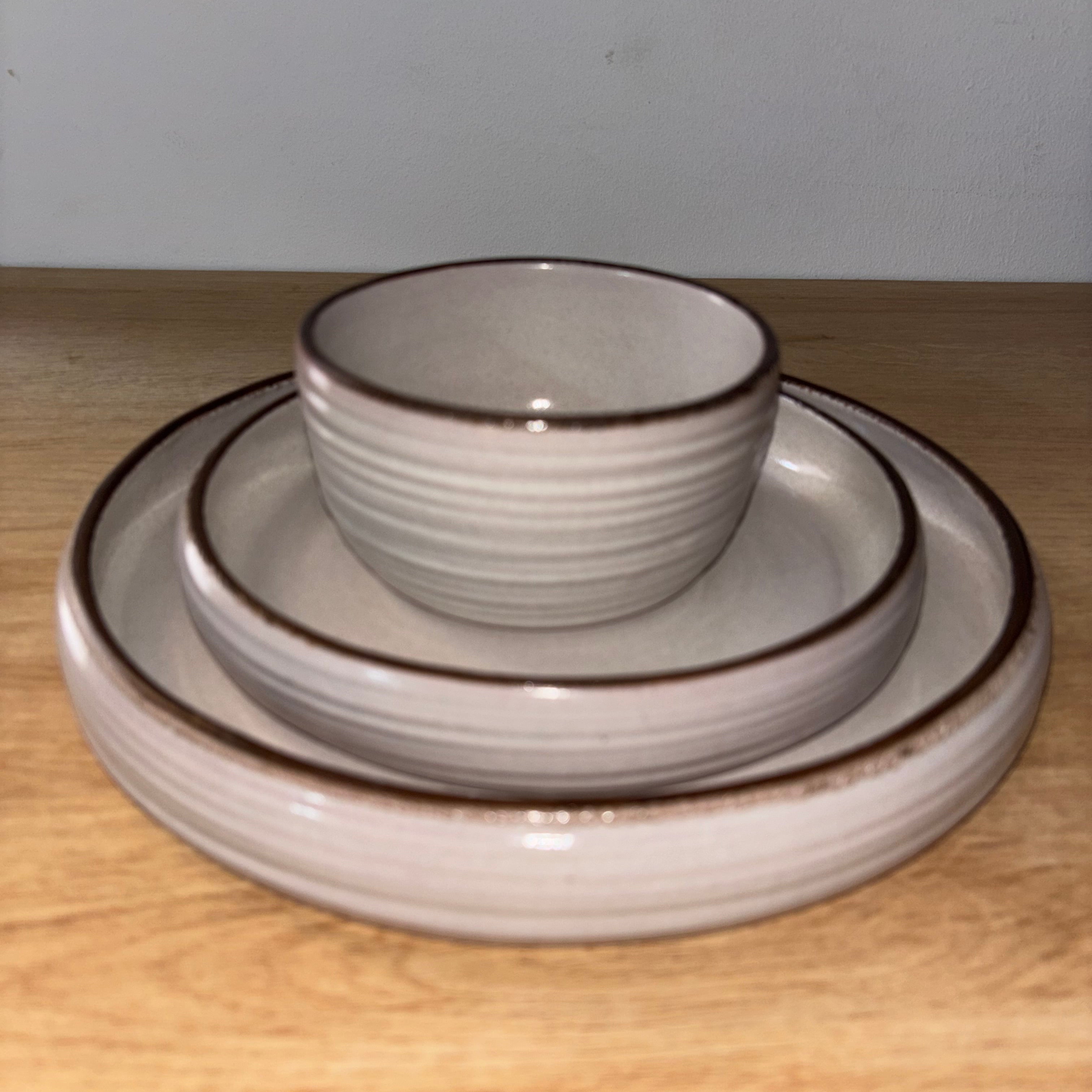 3-Piece Pottery Stoneware Dinner Set