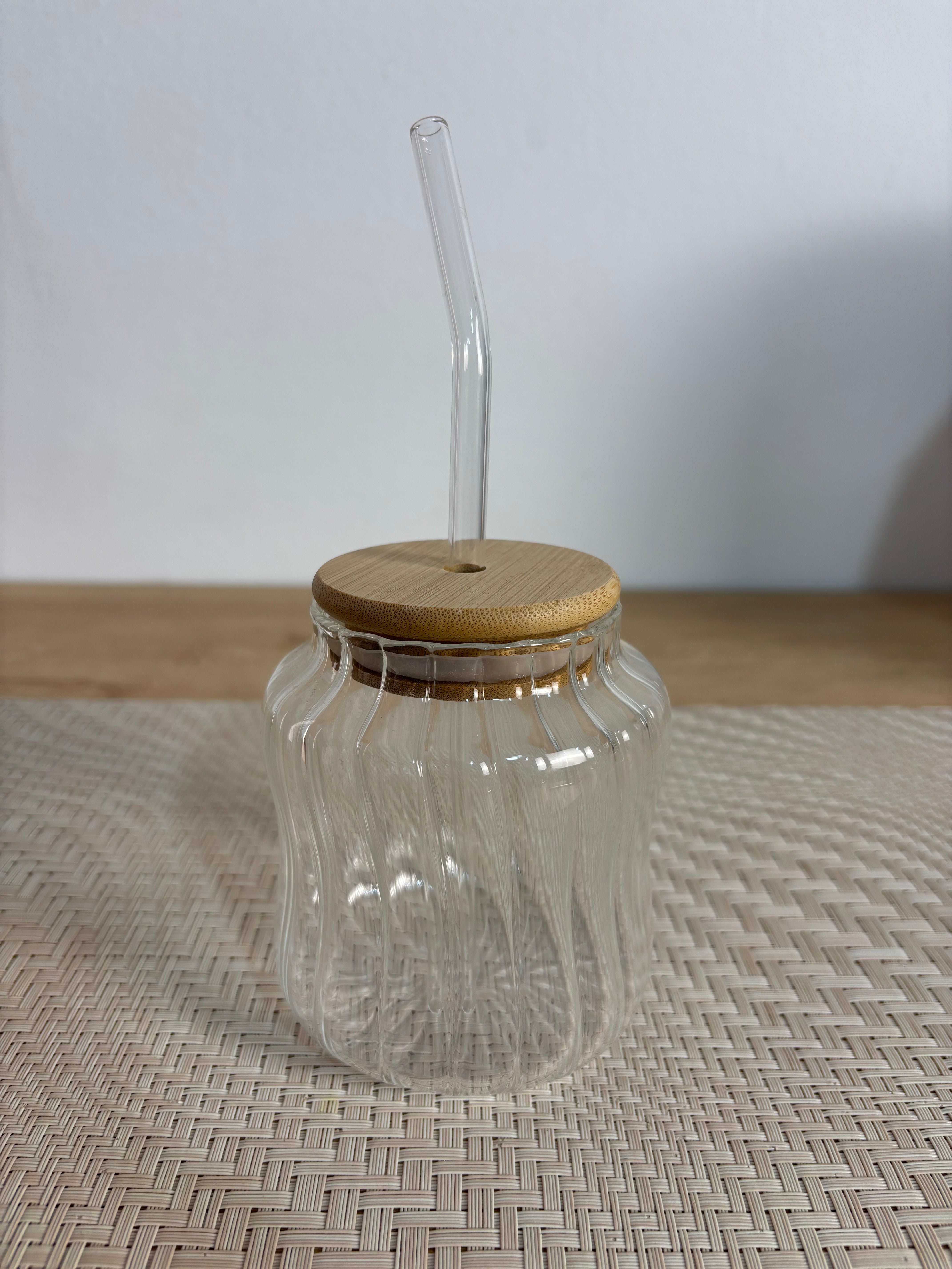 مج زجاج بايركس + شاليموة وفرشة تنظيف