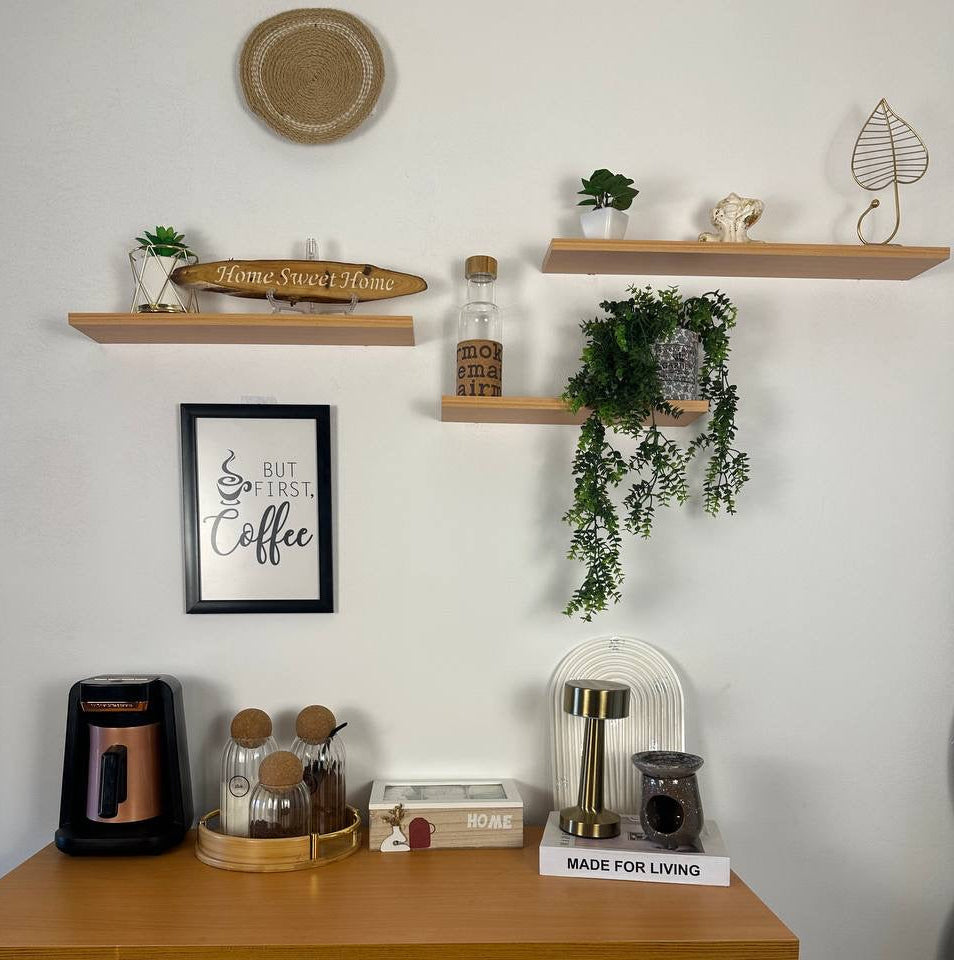 Decorative wooden shelves set