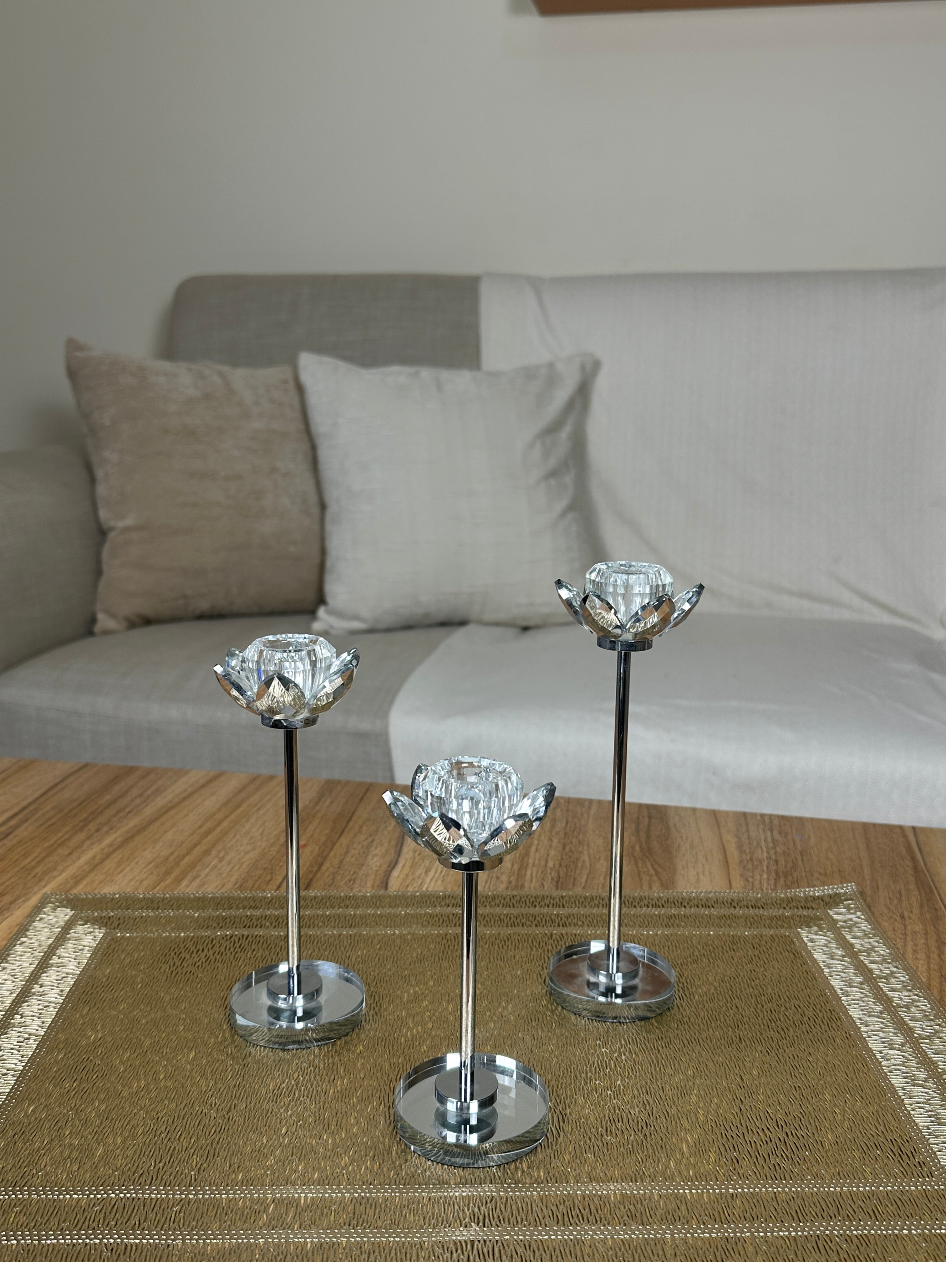 طقم شمعدان زجاج سلفر