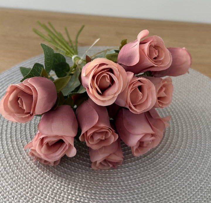 F001 باقة ورد صناعى وردى