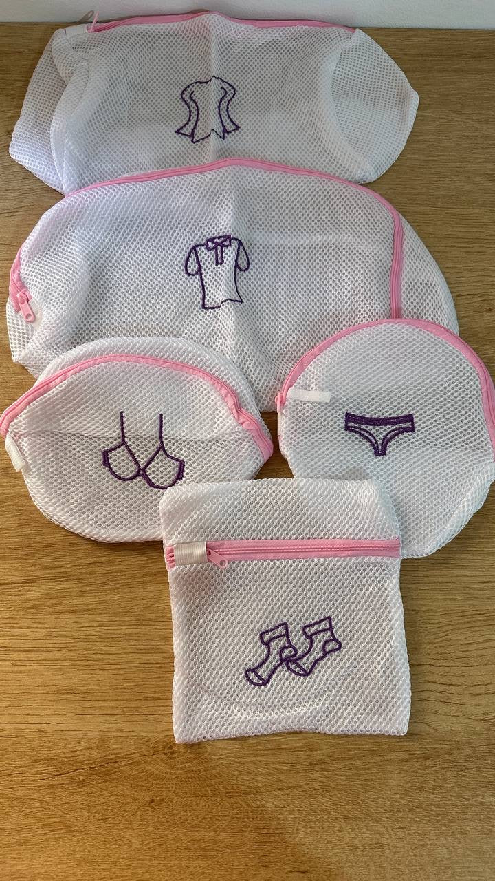 مجموعه حافظات الغسيل الشبكية