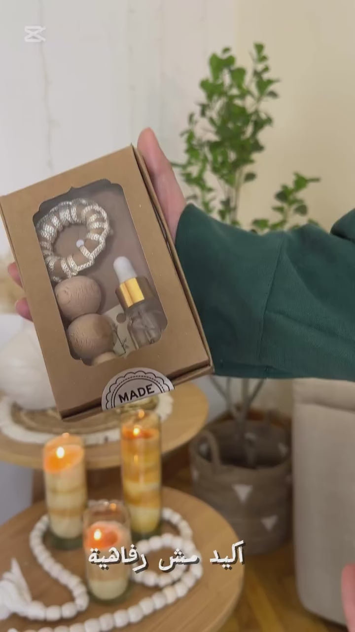 Load video: Essential Oil Macramé Diffuser
